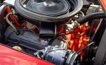 Chevrolet-corvette-1974-red-11