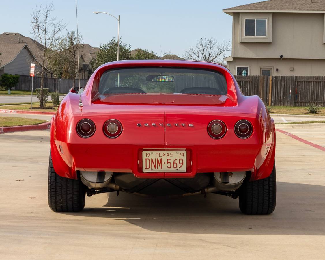 Chevrolet-corvette-1974-red-12