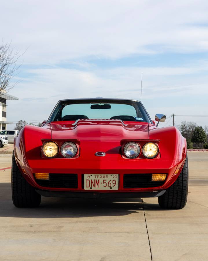 Chevrolet-corvette-1974-red-15