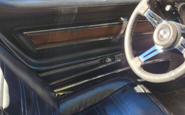 Chevrolet-corvette-1975-16