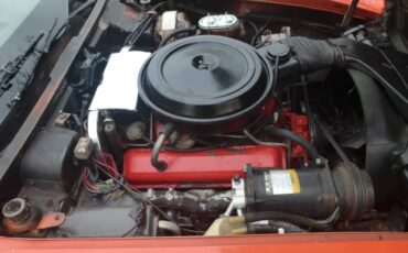 Chevrolet-corvette-1976-orange-13