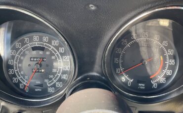 Chevrolet-corvette-1976-red-12