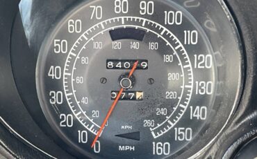 Chevrolet-corvette-1976-red-13