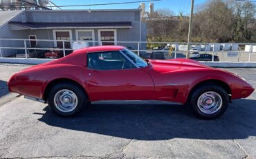 Chevrolet-corvette-1976-red-5