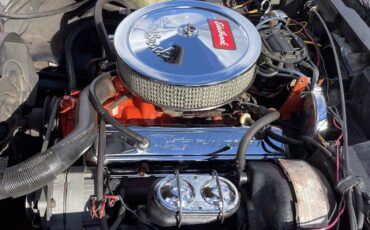 Chevrolet-corvette-1976-red-8