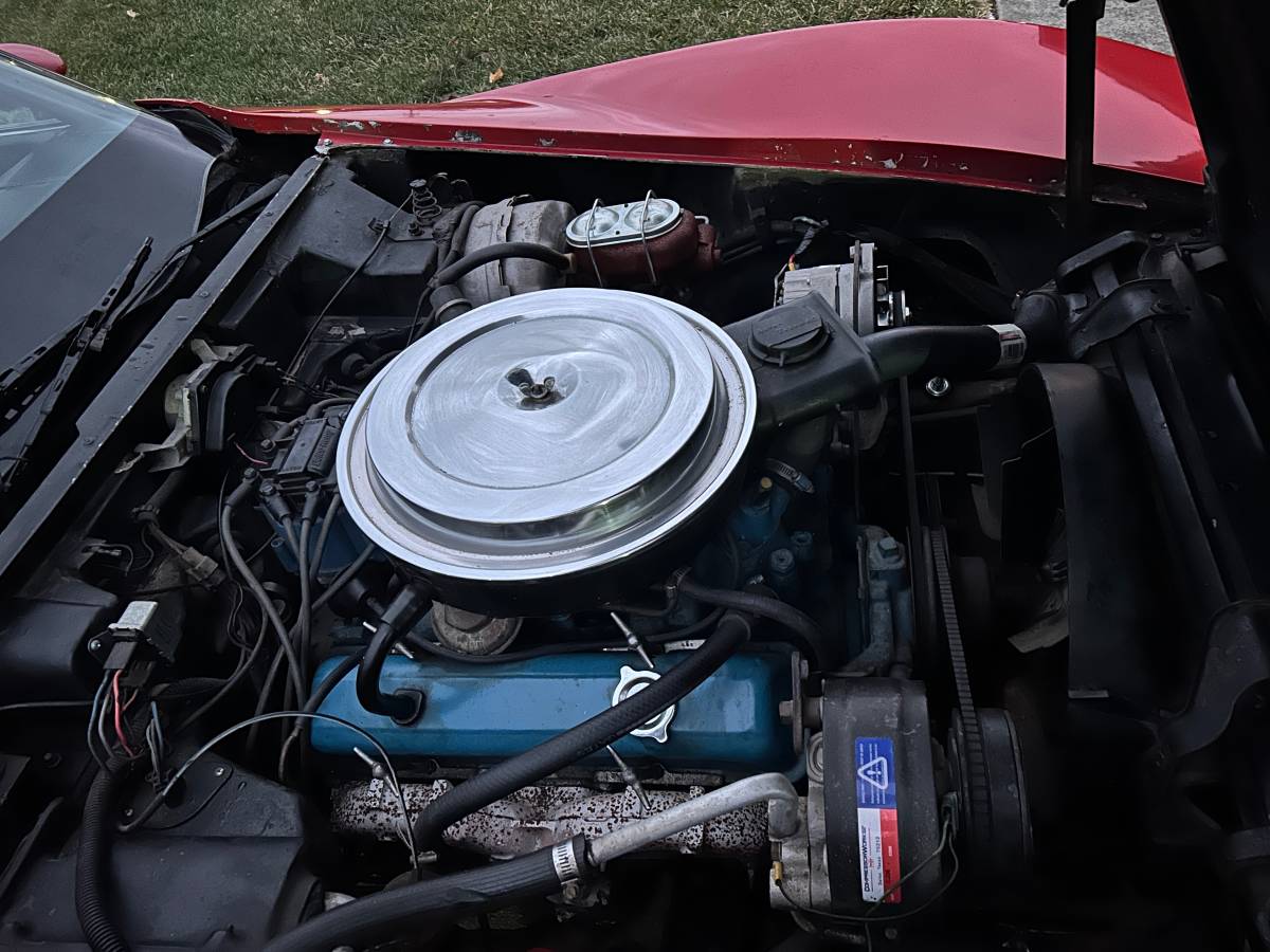 Chevrolet-corvette-1979-2