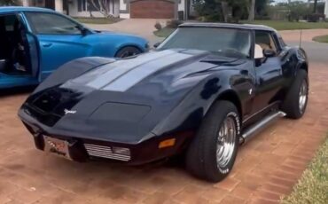 Chevrolet-corvette-1979-black-1
