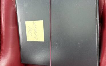 Chevrolet-corvette-1981-red-15