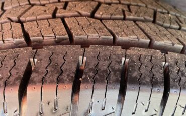 Chevrolet-corvette-1981-red-27