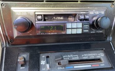 Chevrolet-corvette-1981-red-36