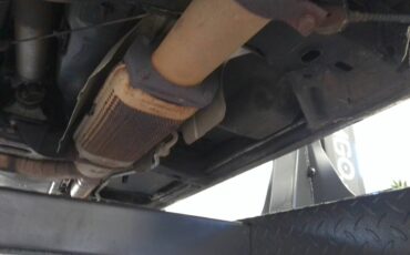 Chevrolet-corvette-1982-silver-14