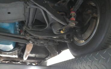 Chevrolet-corvette-1982-silver-18