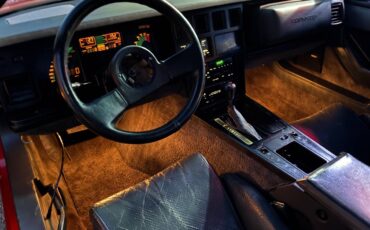 Chevrolet-corvette-1985-10