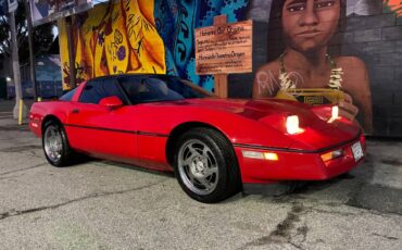 Chevrolet-corvette-1985-2