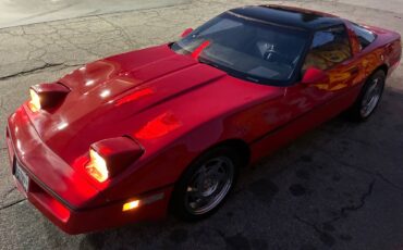 Chevrolet-corvette-1985-8