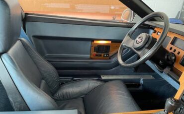 Chevrolet-corvette-1985-white-7