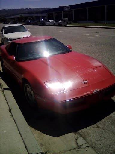 Chevrolet-corvette-1986-5