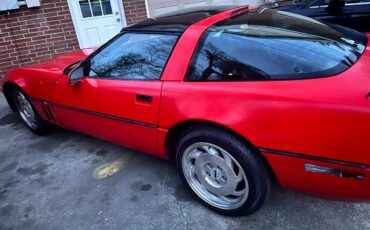 Chevrolet-corvette-1986-red-4