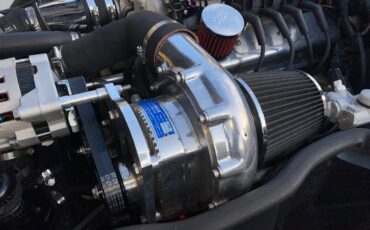 Chevrolet-corvette-1986-yellow-1