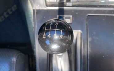 Chevrolet-corvette-1986-yellow-13