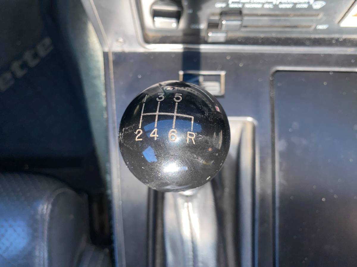 Chevrolet-corvette-1986-yellow-13