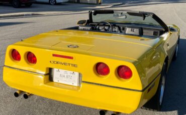 Chevrolet-corvette-1986-yellow-16
