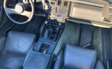 Chevrolet-corvette-1986-yellow-18