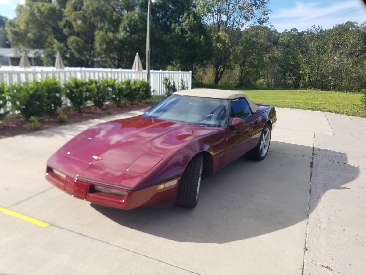 Chevrolet-corvette-1987-custom-2
