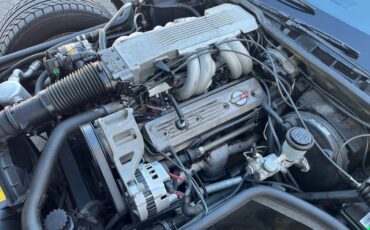 Chevrolet-corvette-1987-red-19