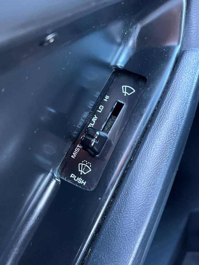 Chevrolet-corvette-1987-red-21