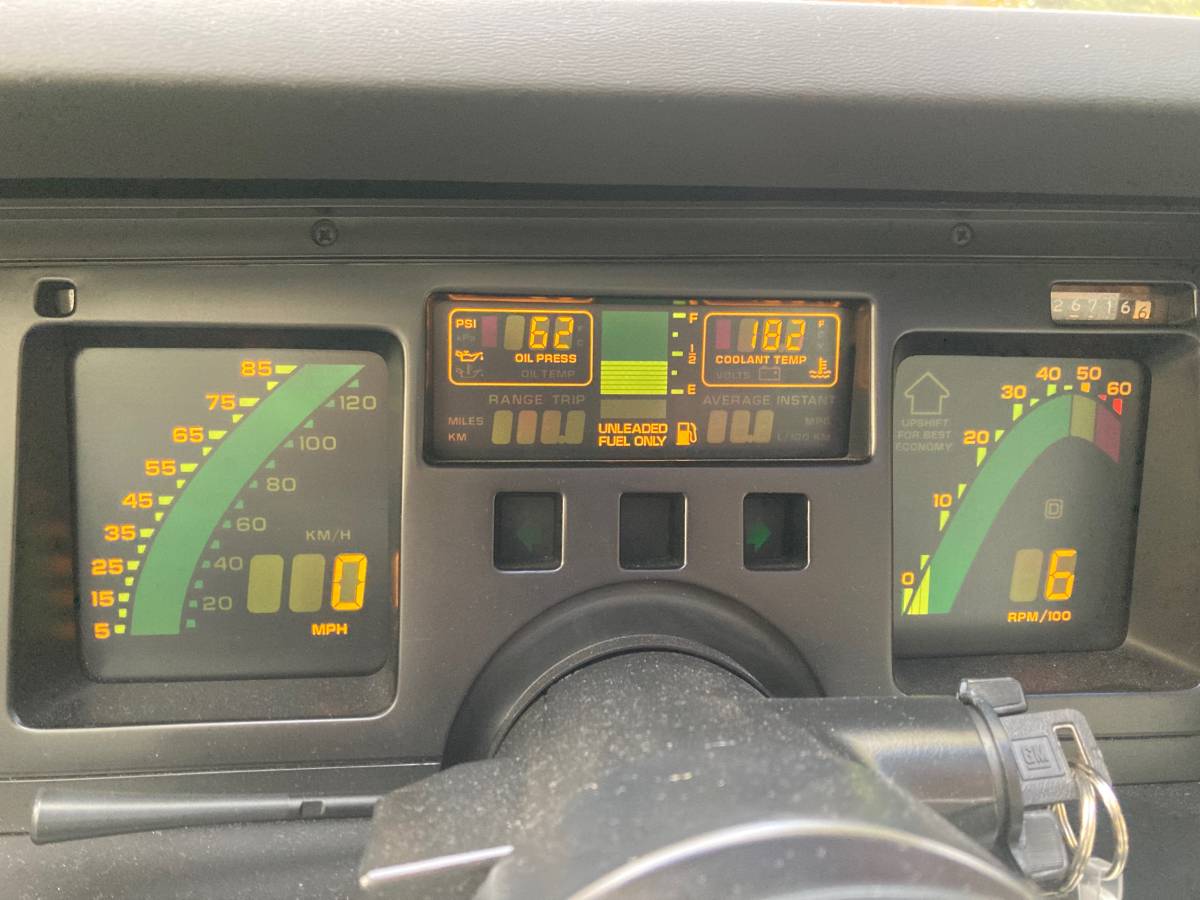 Chevrolet-corvette-1988-12