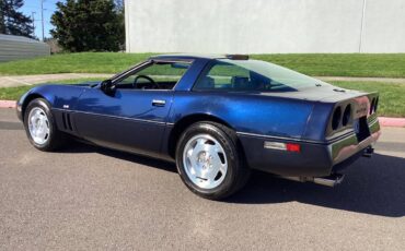 Chevrolet-corvette-1988-blue-14
