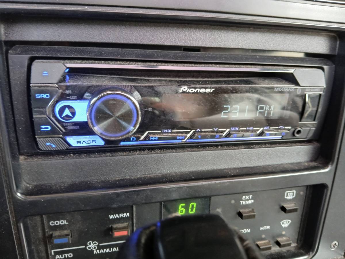 Chevrolet-corvette-1989-white-11