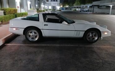 Chevrolet-corvette-1989-white-16