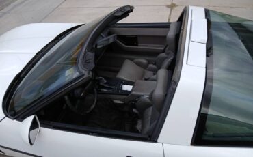 Chevrolet-corvette-1989-white-4