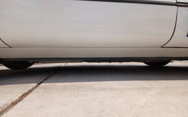 Chevrolet-corvette-1989-white-9