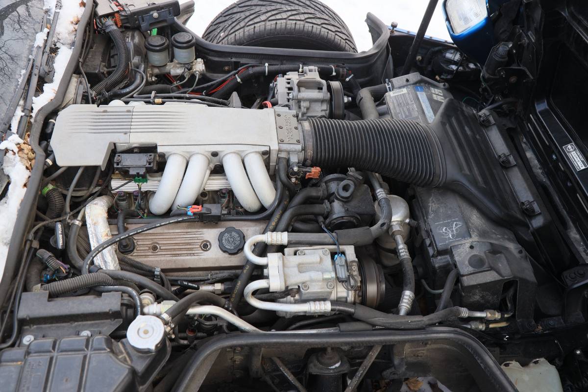 Chevrolet-corvette-1991-blue-1