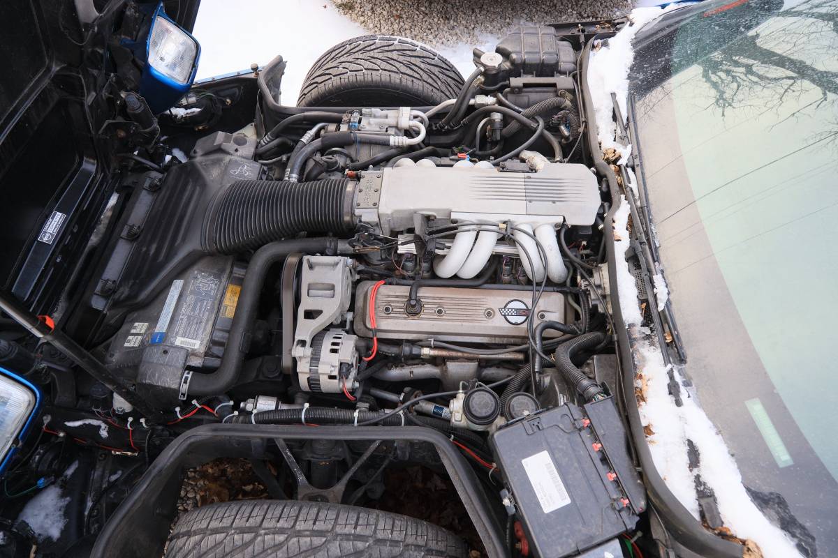 Chevrolet-corvette-1991-blue-14