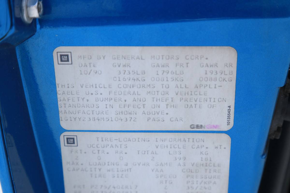 Chevrolet-corvette-1991-blue-3