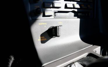 Chevrolet-corvette-1991-red-13