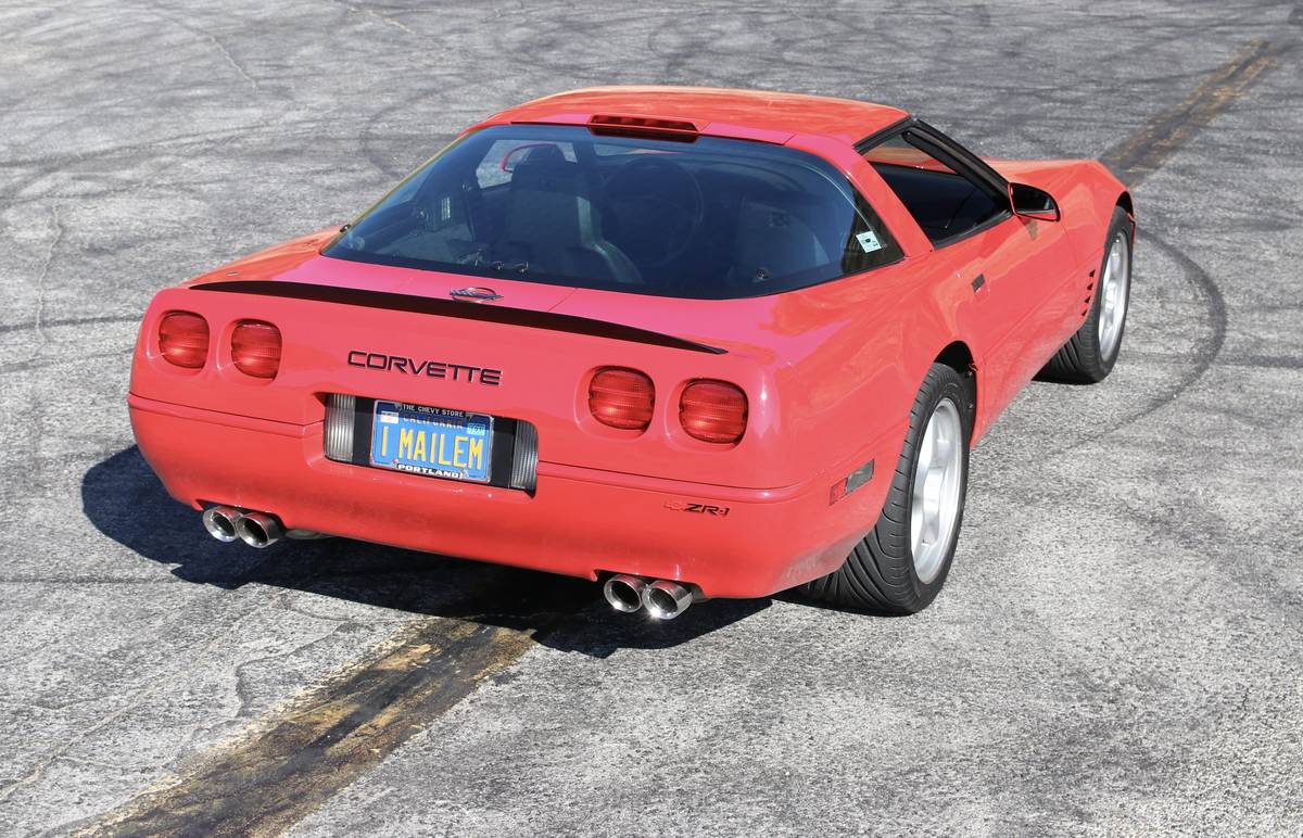 Chevrolet-corvette-1991-red-4