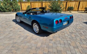 Chevrolet-corvette-1992-blue-11