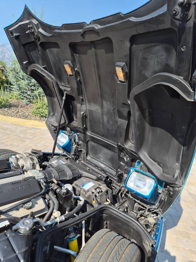 Chevrolet-corvette-1992-blue-13