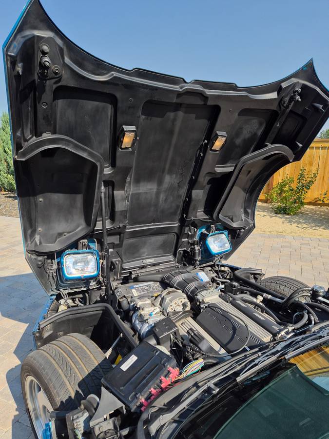 Chevrolet-corvette-1992-blue-15