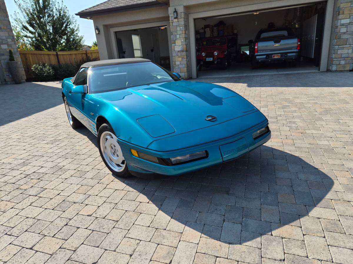 Chevrolet-corvette-1992-blue-6