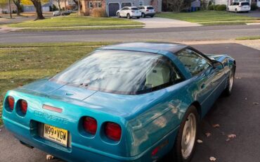 Chevrolet-corvette-1993-4