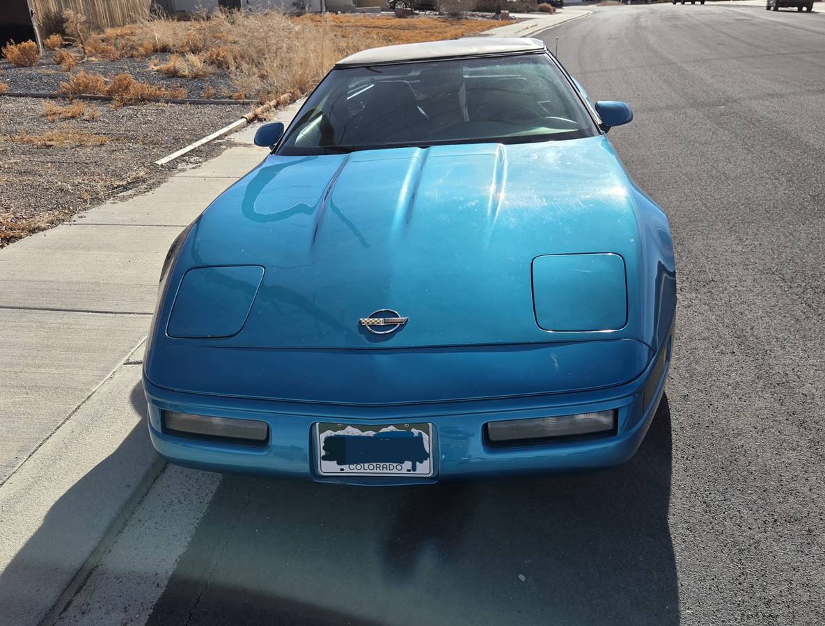 Chevrolet-corvette-1994-blue-4