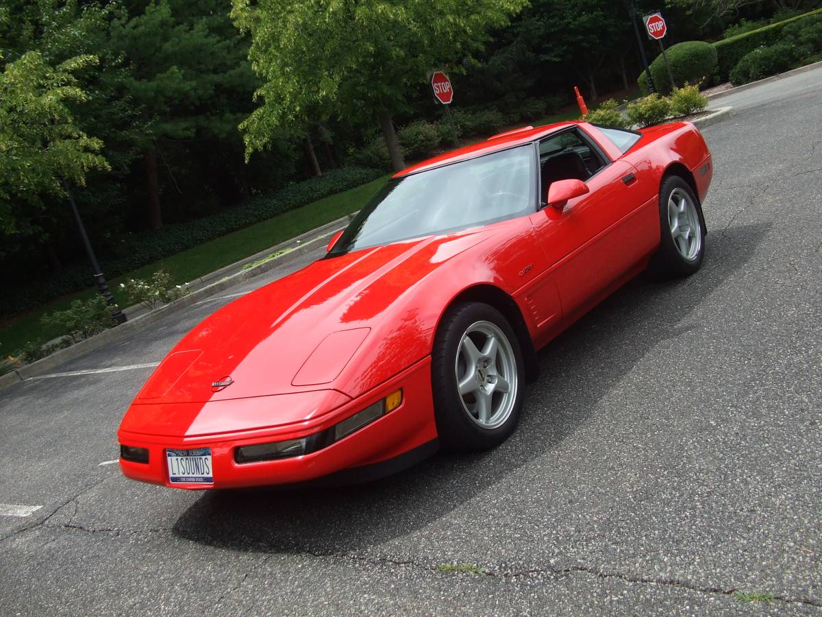 Chevrolet-corvette-1995-red-1