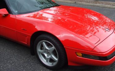 Chevrolet-corvette-1995-red-19