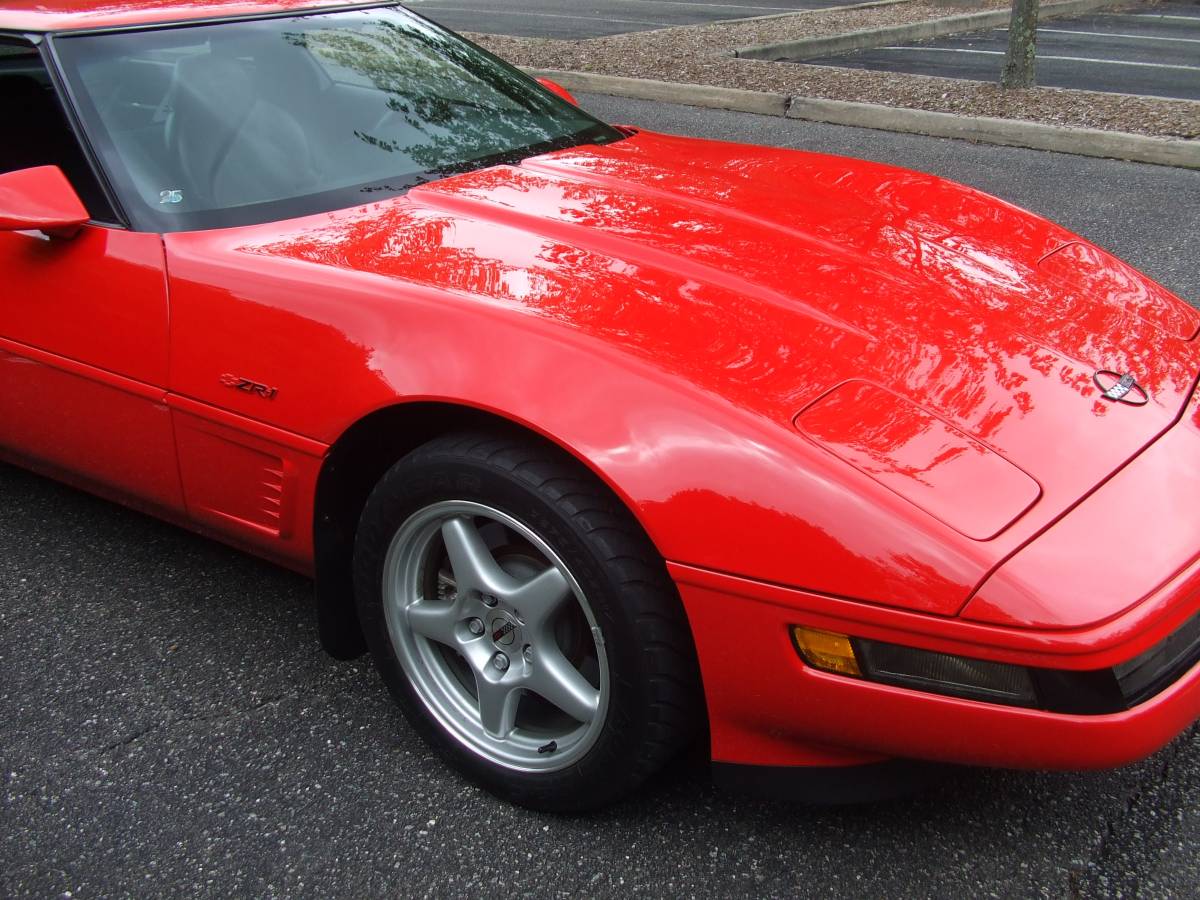 Chevrolet-corvette-1995-red-19